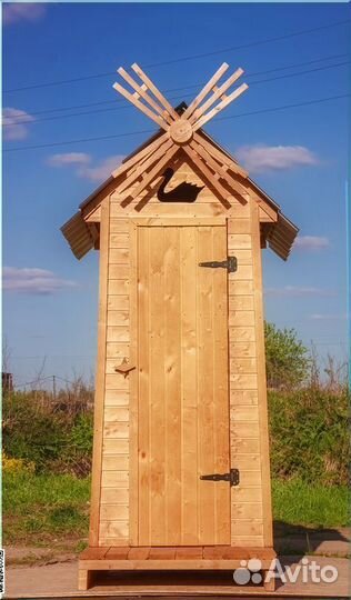 Уличный туалет с установкой HME562