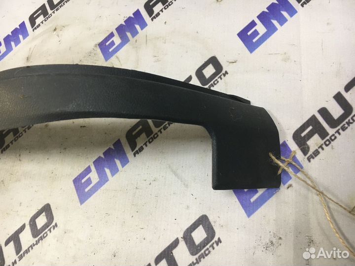 Накладка сиденья передняя правая Шкода Октавия тур