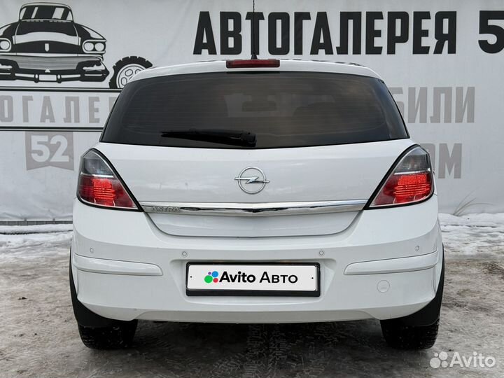 Opel Astra 1.8 AT, 2013, 74 089 км