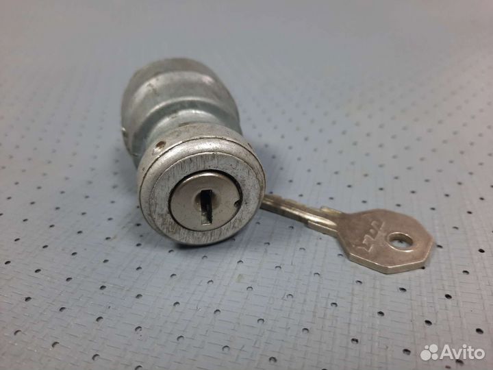 Ретро замок зажиг.газ М20., 21., 69 СССР