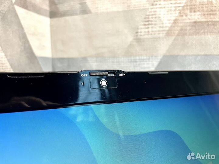 Нетбук Asus eee PC 1215P