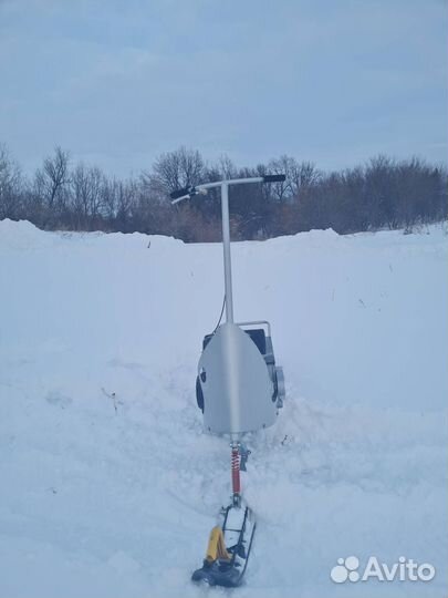 Мотоснегокат 