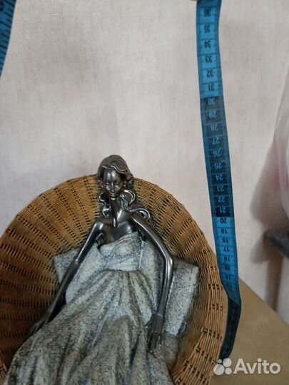 Статуэтка