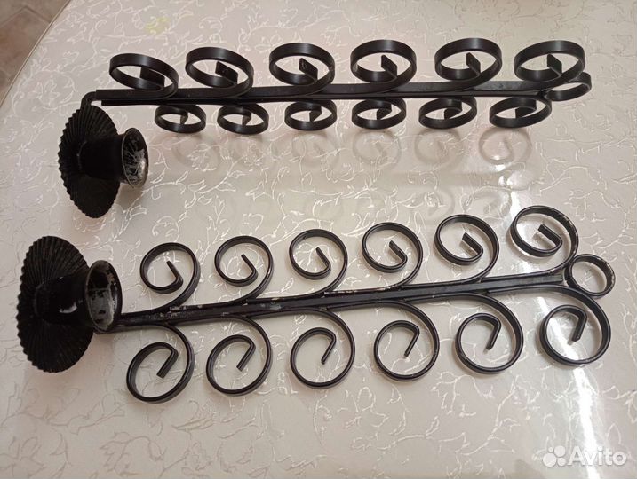 Старинный подсвечник