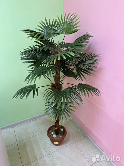 Искусственная пальма новая