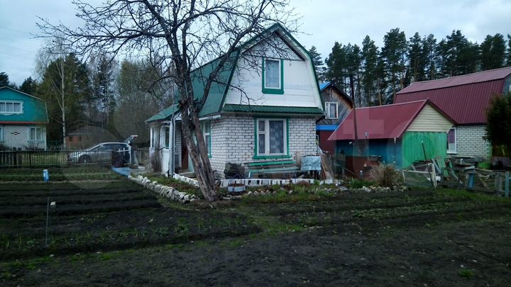 Дача 35 м² на участке 5 сот.