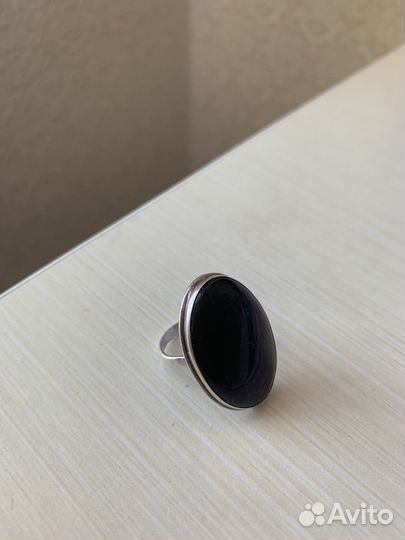 Серебряное кольцо