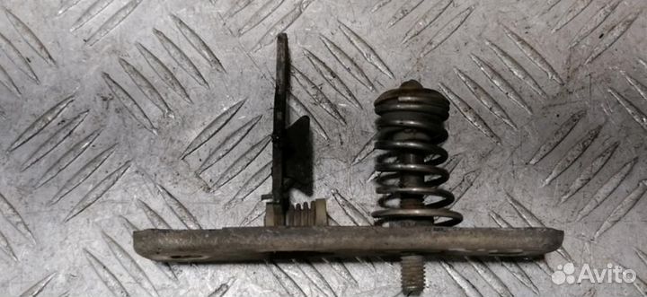 Замок капота Chery Amulet 2006-2012