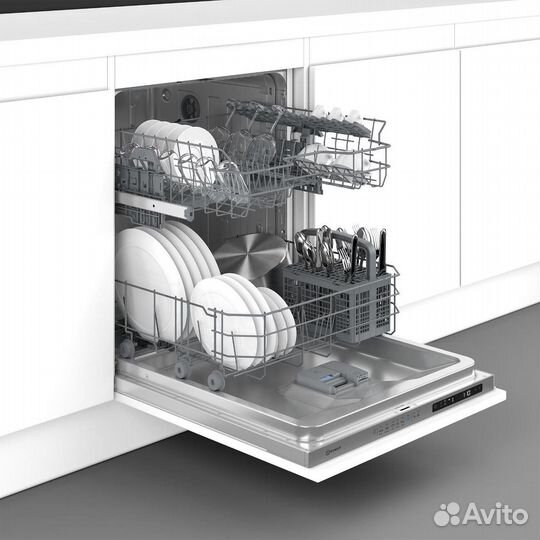 Встраиваемая посудомоечная машина Indesit DI 4C68