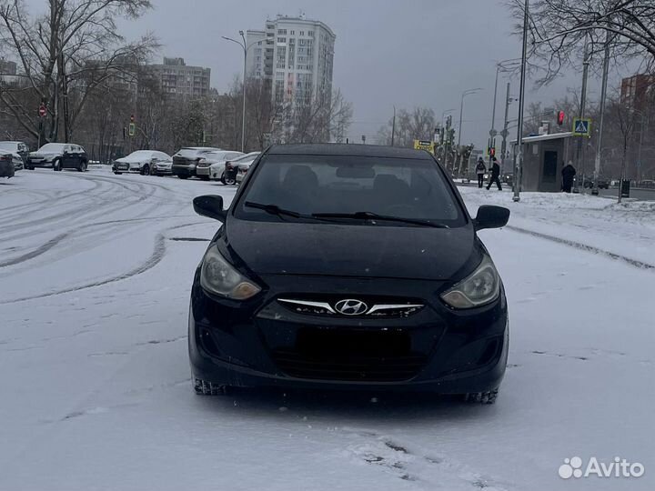 Hyundai Solaris 1.4 AT, 2013, 150 000 км