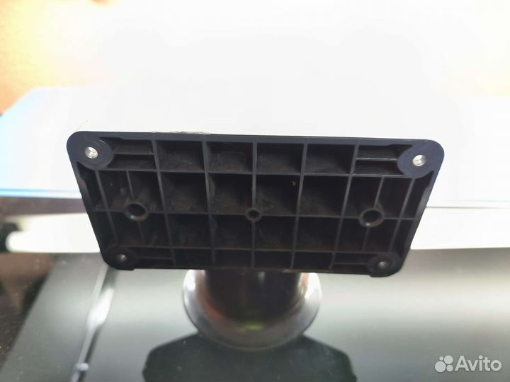 Подставка под телевизор