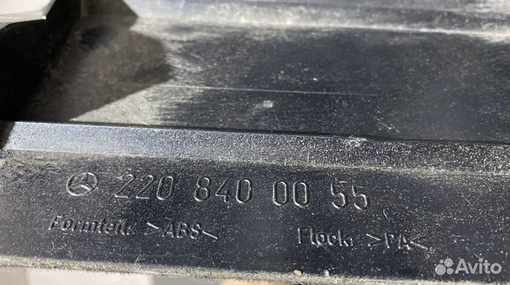 Ящик задний для лыж Mercedes Benz W220