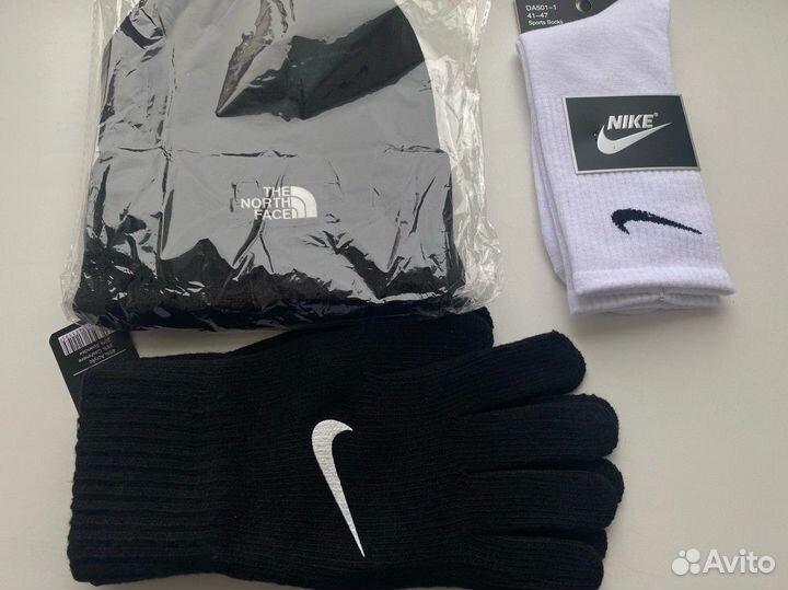 Зимний Комплект 3В1 Шапка TNF и перчатки nike