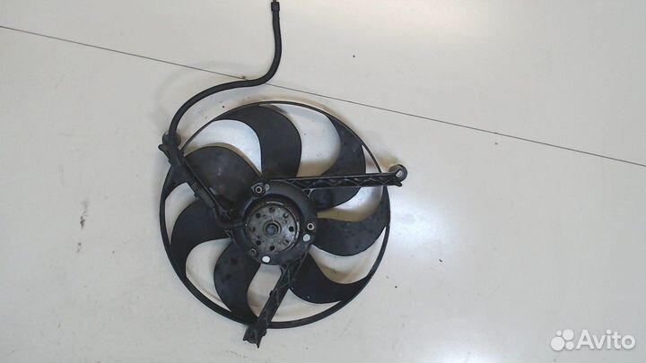 Вентилятор радиатора Volkswagen Polo, 2000