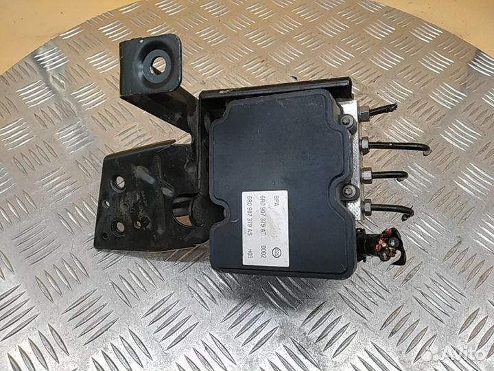 Блок ABS (насос) Skoda Fabia 2007