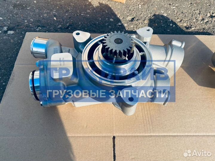 Помпа ямз-650.10 урал-637-1151 637-1121
