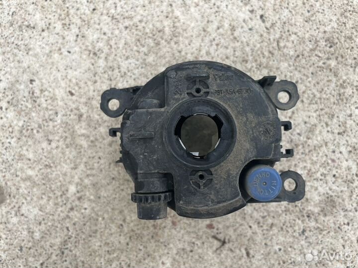 Фара противотуманная Ford Focus 3