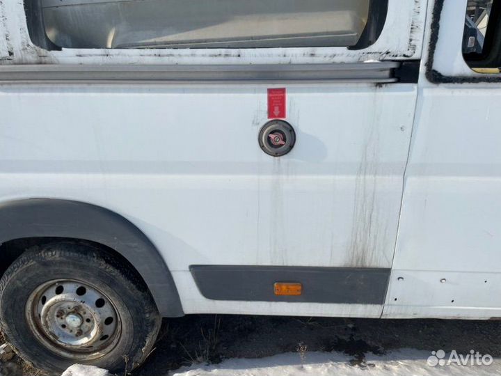 Крыло заднее правое Peugeot Boxer 4H03 2011