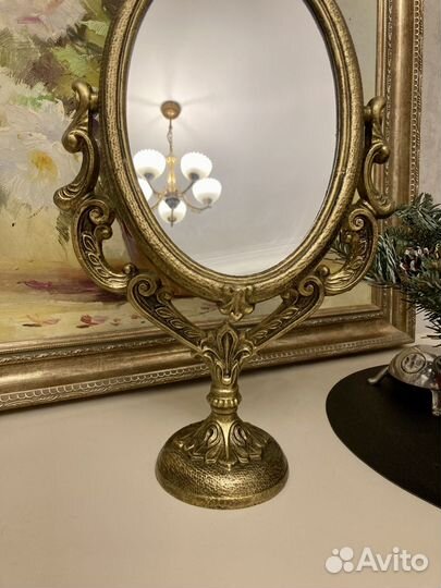 Зеркало настольное винтажное