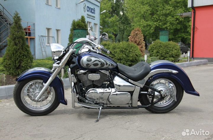 Suzuki Boulevard C50