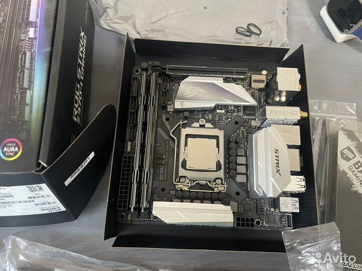 Материнская плата Asus rog strix z370i+i5 8400+16G