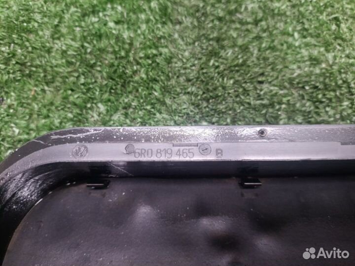 Решетка вентиляционная Volkswagen Polo liftback