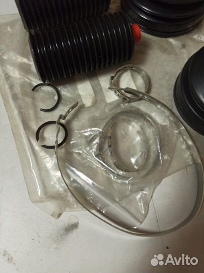 Комплект пыльников шруса Toyota Land Cruiser Prado