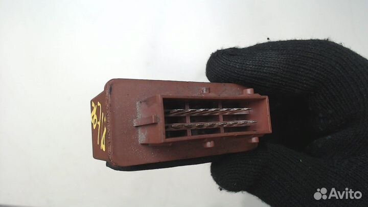 Реле бензонасоса Peugeot 106, 2001