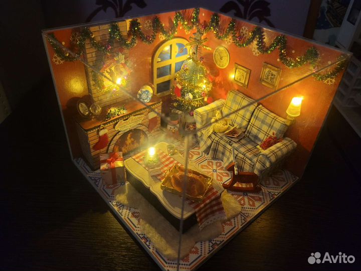 Миниатюра комнаты под рождество