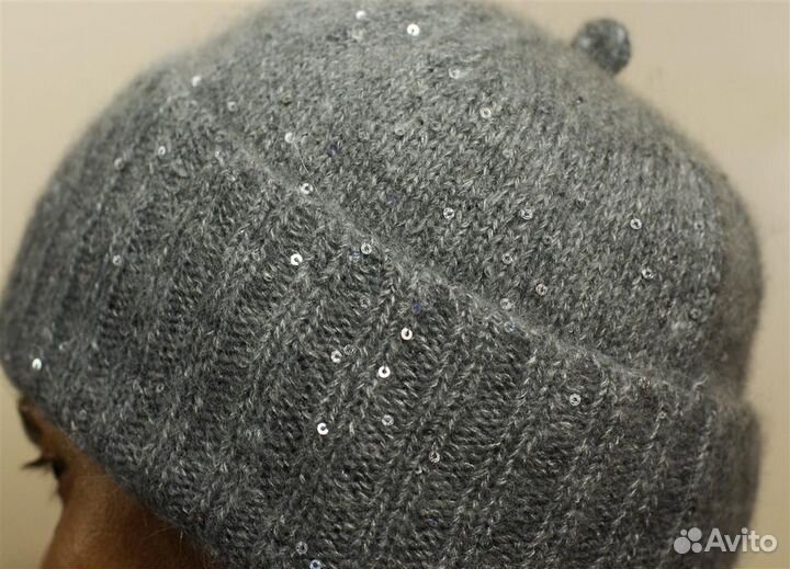 Шапка женская вязаная
