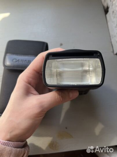 Вспышка Canon Speedlite 430EX II