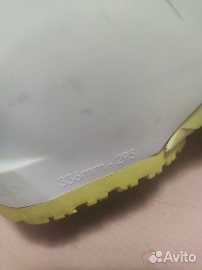 Горнолыжные ботинки