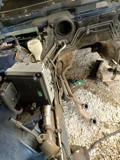 Блок абс на bmw 5е39