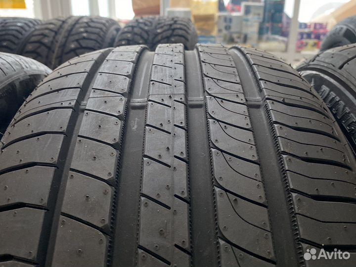 Dunlop SP Sport LM705W 245/45 R18