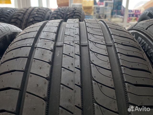 Dunlop SP Sport LM705W 245/45 R18
