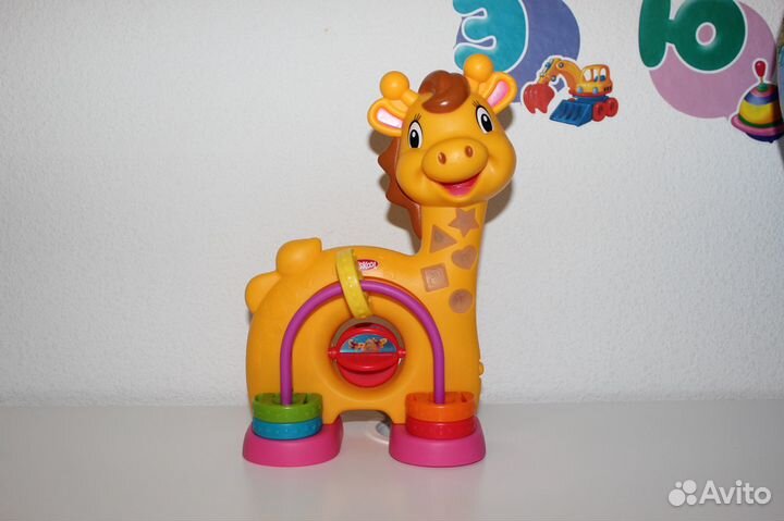 Жираф игрушка