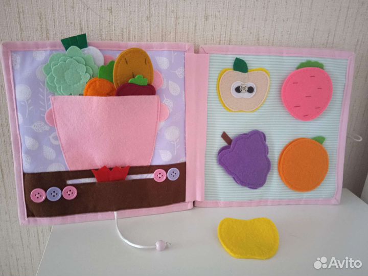 Развивающая книга из фетра Kykybook
