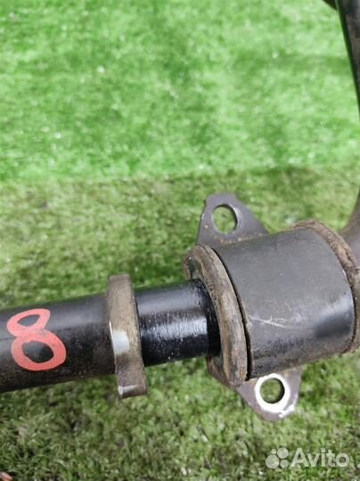 Стабилизатор передний Toyota Corolla Verso R1 2006