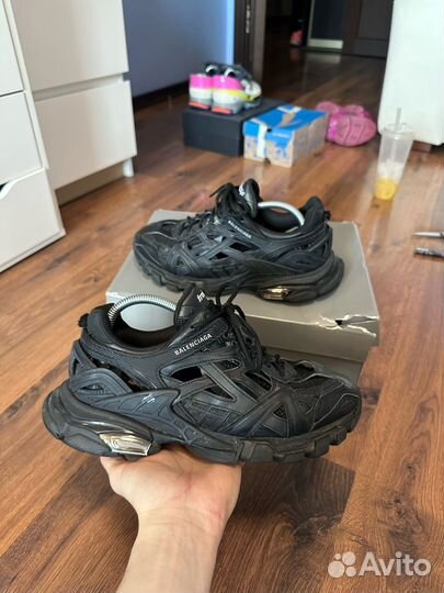 Balenciaga track 2