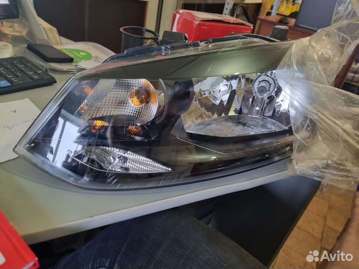 Volkswagen polo (6r) с 2009г фара осн. лев. новая
