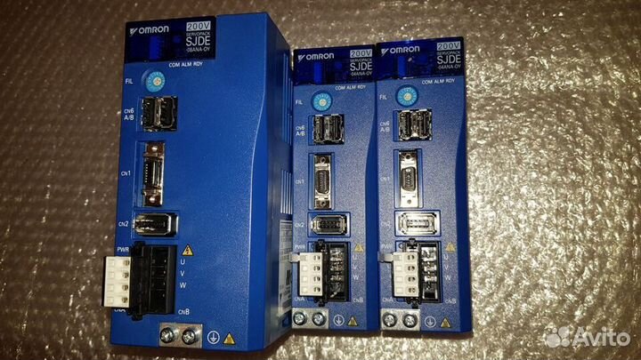 Серводвигатели Сервоусилители Omron Yaskawa