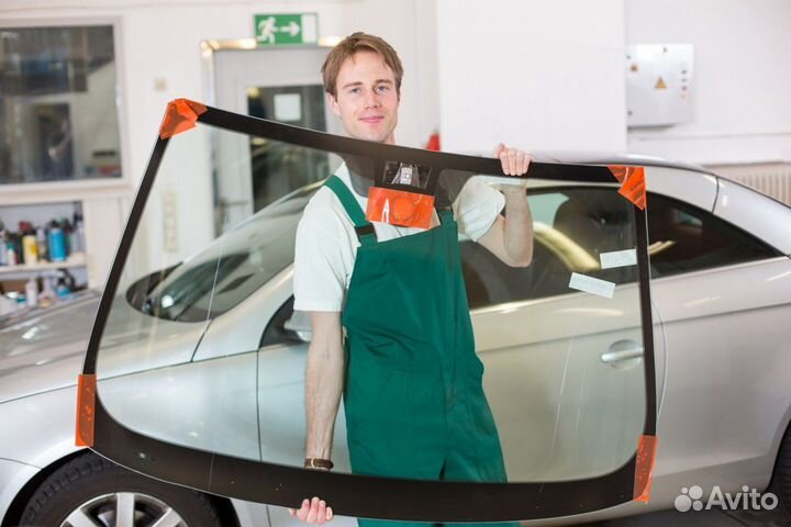 Лобовое стекло Great Wall Hover с 2008 г