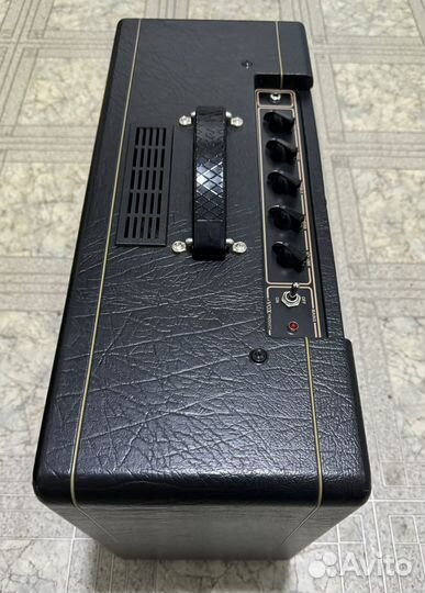 Комбоусилитель ламповый VOX AC10C1
