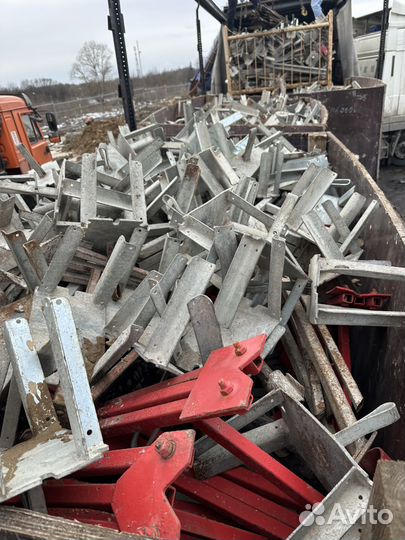 Стойка телескопическая оцинкованные peri