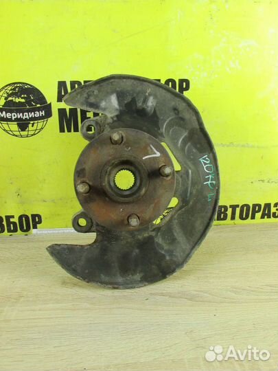 Toyota Corolla 120 кулак поворотный передний левый