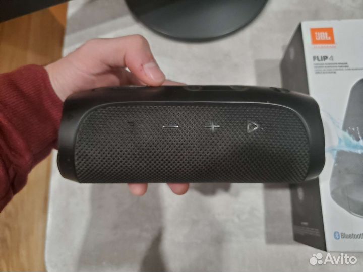 JBL Flip 4