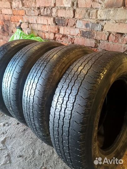 Bridgestone Dueler H/T D840 265/65 R17