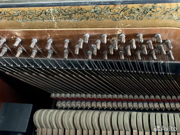 Пианино старинное