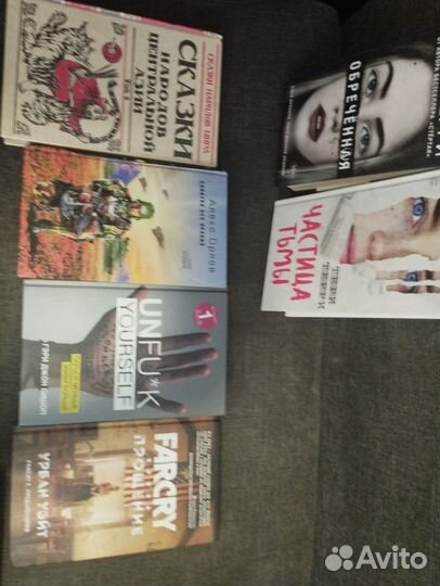 Продам книги