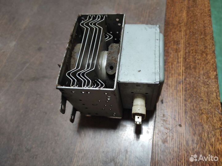 Магнетрон микроволновой печи